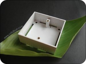 Caixa de Pattress de PVC de gangue única