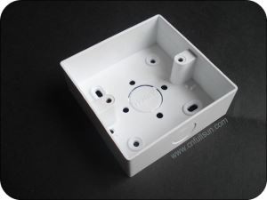 Caixa elétrica de PVC Auto-extinção de gangue única